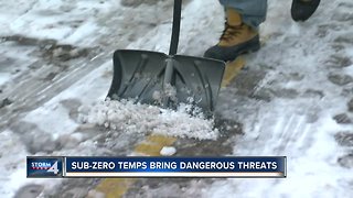 Outdoor workers brace for the bitter Wisconsin cold