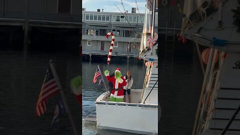 The Grinch who stole Mystic 🤣 #grinch #boatparade #shorts