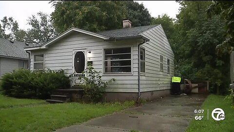 $1 Pontiac home described as 'World's Cheapest Home' hits the market