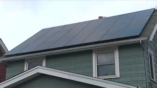 How to learn more about using solar energy in Cuyahoga County