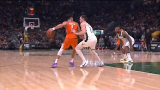 Bucks face Suns in Game 4