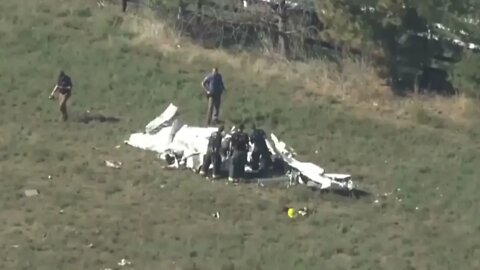 2 small planes collide midair in Colorado, 3 killed