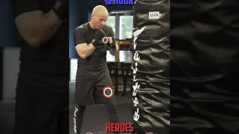 Heroes Training Center | Kickboxing & MMA "How To Double Up" Hook & Uppercut & Hook | #Shorts