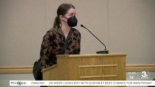 Masks take center stage at Elkhorn school board meeting