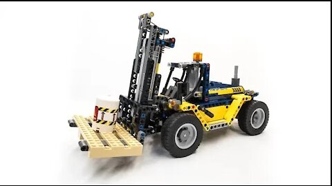 LEGO Technic Robust forklift truck (42079)