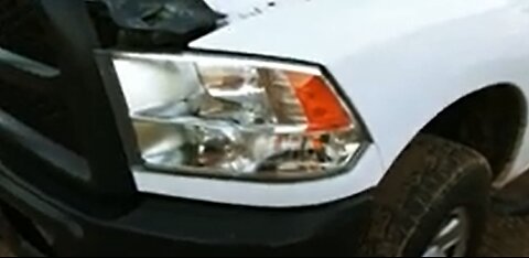 2017 Dodge Ram 2500 Headlight Replacement