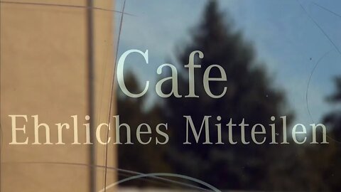 Erstes "Ehrliches Mitteilen-Cafe" eröffnet!