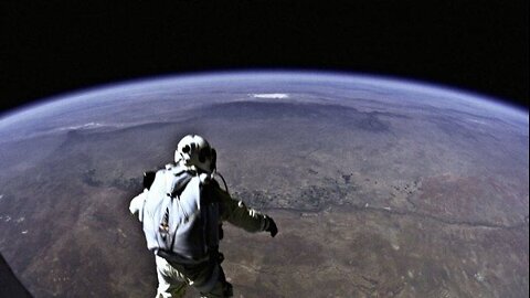 Jumping From Space_ - Red Bull Space Dive - BBC