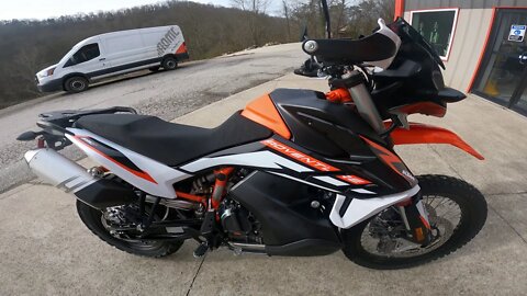 Check out the 2021 KTM 890 Adventure R !