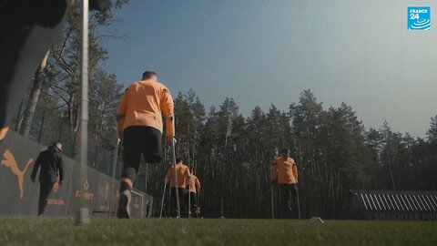 Ukrainian "Shakhtar Donetsk" amputee football team uses name of the town they´re shelling