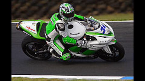 Motorcycle racing is the motorcycle sport of racing motor cycles .