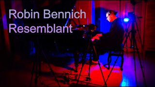 Robin Bennich - Resemblant