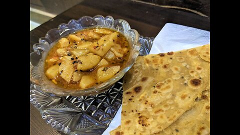 Kalonji Alloo tarkari with Lacha Paratha Recipe I Halwa Puri Style I Rainy Day Special #rain #food