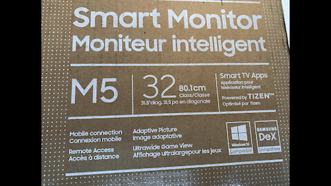 Just a Look @ & UnBoxing Samsung LS32AM500NNXZA 31.5 32 16:9 Smart FHD HDR VA Display Monitor M5 App