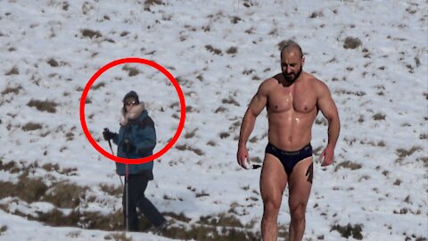 Rare Sighting of ABDOMINAL SWOLEMAN in the Mountains