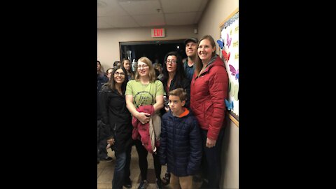 Vail School Board Walks Out Of Meeting, Parents Elect New School Board And Vote To End Mask Mandate