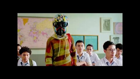 Too Handsome, He Wears Helmet To School To Avoid Shocking The Girls