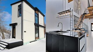 Cette mini-maison au bord de l'eau à moins de 1 h de Montréal est à vendre pour 349 900 $