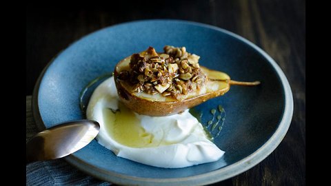 Roasted Pear Crumble