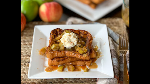 Cooking w/ Caramel Eps. 4 - Caramel Apple French Toast