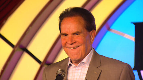 Rich Little to Newsmax: Favorite Impressions Were of Reagan, Not Nixon