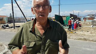SOUTH AFRICA - Cape Town - Delft land invasion (Video) (QEj)