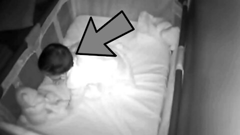 Toddler Tells Parents That Somebody Comes In His Room Every Night, Mom Gets Petrified After Checking