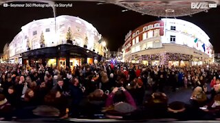 Fantastisk panoramautsikt över julljusen i Dublin