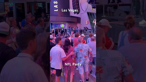 Backstreet Boys Featuring FREMONT STREET Las Vegas NPC's and Visitors Everybody Yeah Yeah