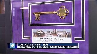 Detroit Youth Choir receives key to the city