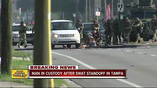 Man in custody after SWAT standoff in Tampa