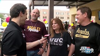 Nogales fans tailgating