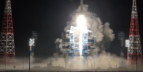 Russian Military Satellite Launch, Heading For Orbit.