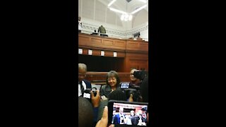 UPDATE 1 - Cape Town mayor Patricia de Lille holds on to job (pja)