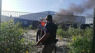 SOUTH AFRICA - Cape Town - Happy Valley protesters burning factory in Blackheath (FNc)