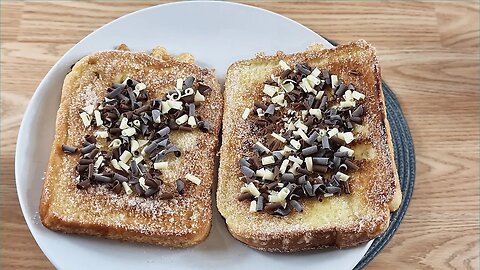 How To Make FRENCH TOAST - Classic French Toast Recipe With Chocolate Curls