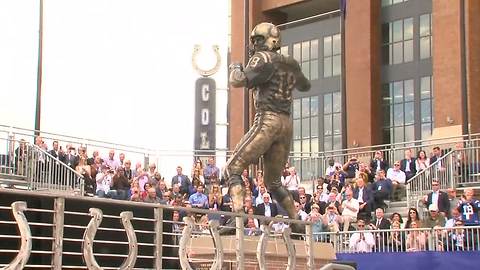 RAW VIDEO: Peyton Manning statue unveiling in front of Lucas Oil Stadium