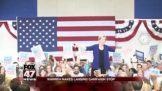 Warren makes Lansing campaign stop