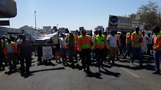 Rustenburg taxi operators lauded for peaceful march (Zgm)