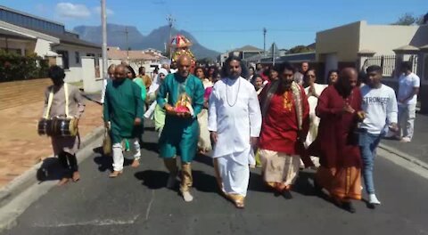 SOUTH AFRICA - Cape Town - Sri Siva Aalayam 40th Anniversary celebrations and sod turning in Athlone (cell phones videos) (cWL)