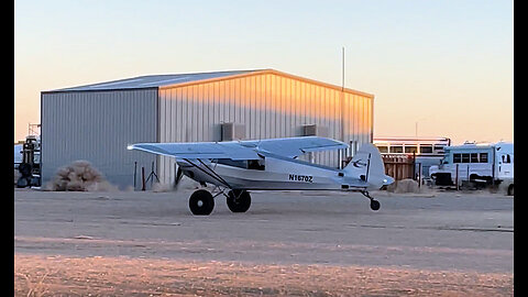 Back Alley Takeoff in a Carbon Cub