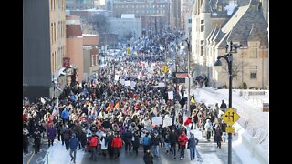 Trucker Convoy Protests Vaccine Mandates in Montreal