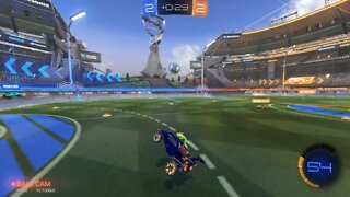 Rocket League: Juking 2 People to Win Overtime Game