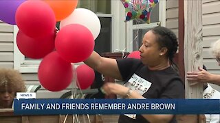 Family holds balloon release for man killed in Cleveland shooting