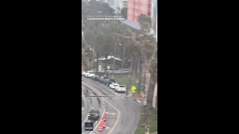 Footage captures waterspout ripping through crowde