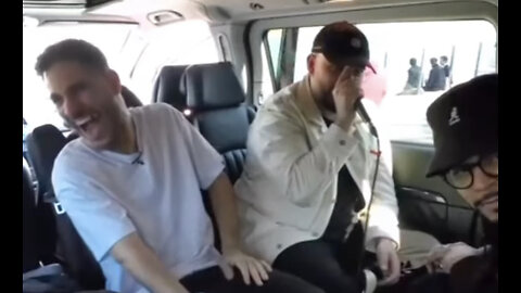 Street Beatbox Trolling: Hilarious Reactions Caught on Camera!