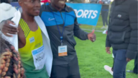 WATCH: Mbuleli Mathanga wins the Two Oceans half marathon