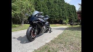 2015 Yamaha R1 Raven Edition