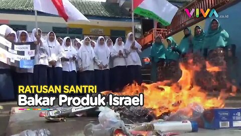 Ratusan Santri Bakar Produk Israel yang Masuk di Indonesia