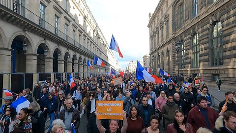 Manifestation contre la réforme des retraites et pour la paix, Port Royal le 19/03/2023 à Paris - 1